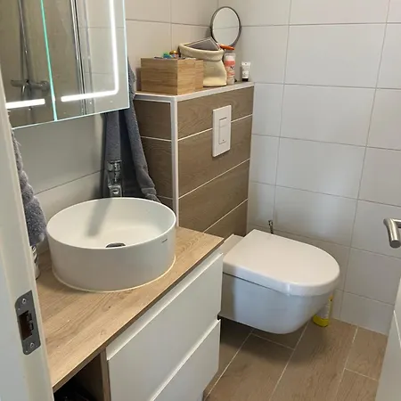 Apartman Ons 2024, Sentrum
